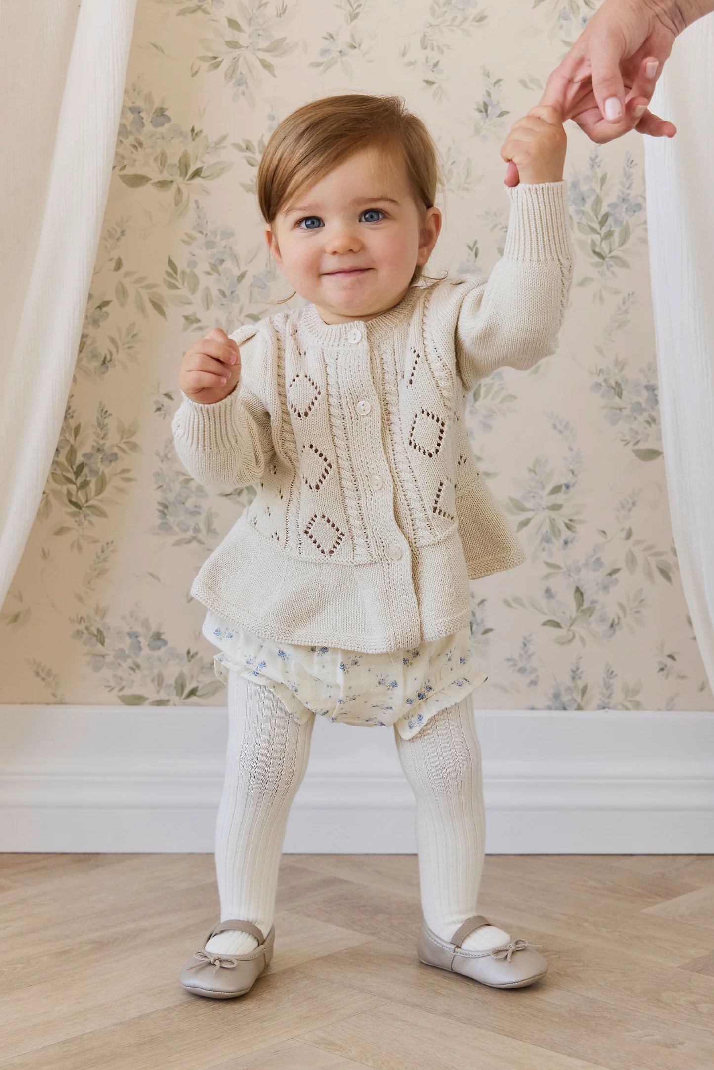 Annabelle Cardigan-Vanilla