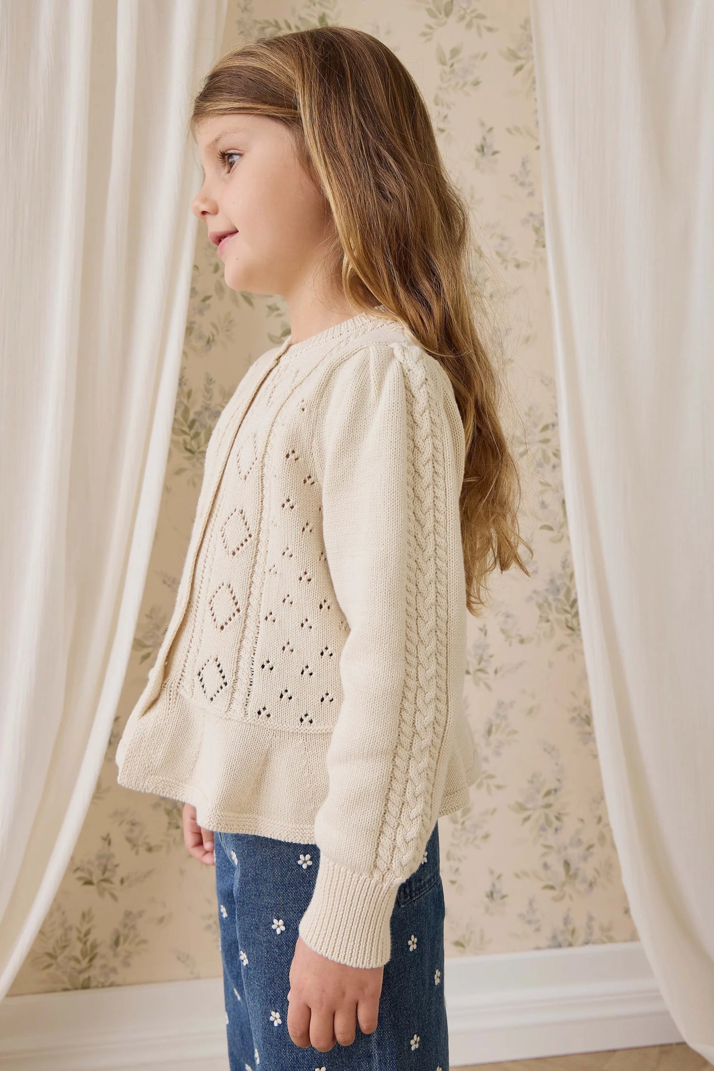 Annabelle Cardigan-Vanilla