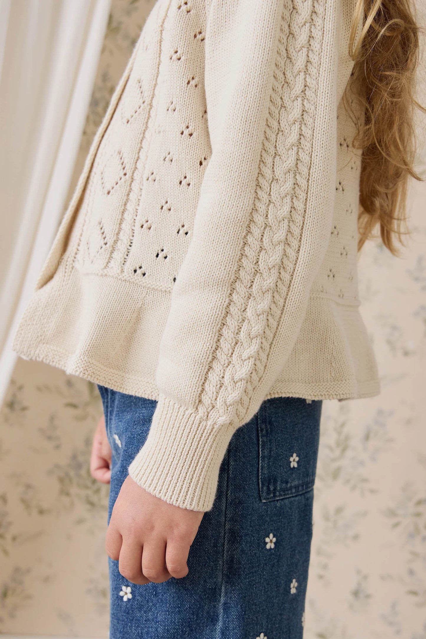 Annabelle Cardigan-Vanilla