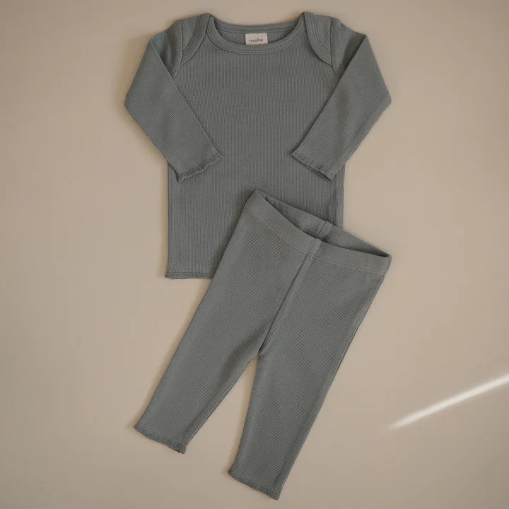 Two Piece Set (Roman Green)