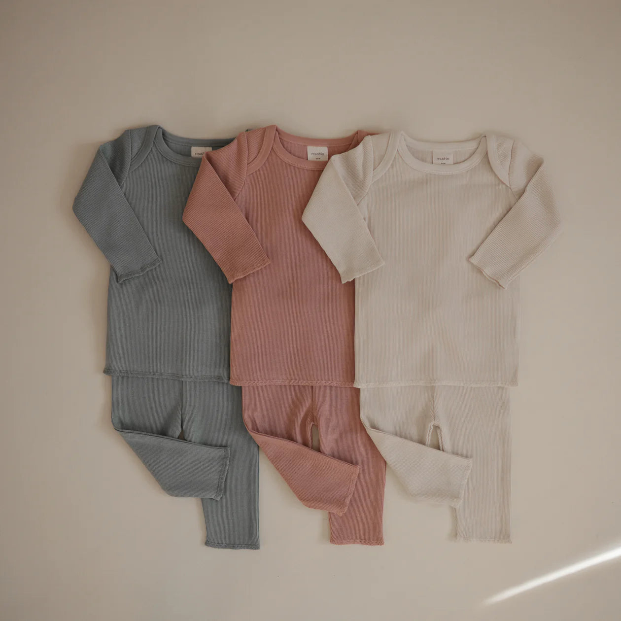 Two Piece Set (Roman Green)