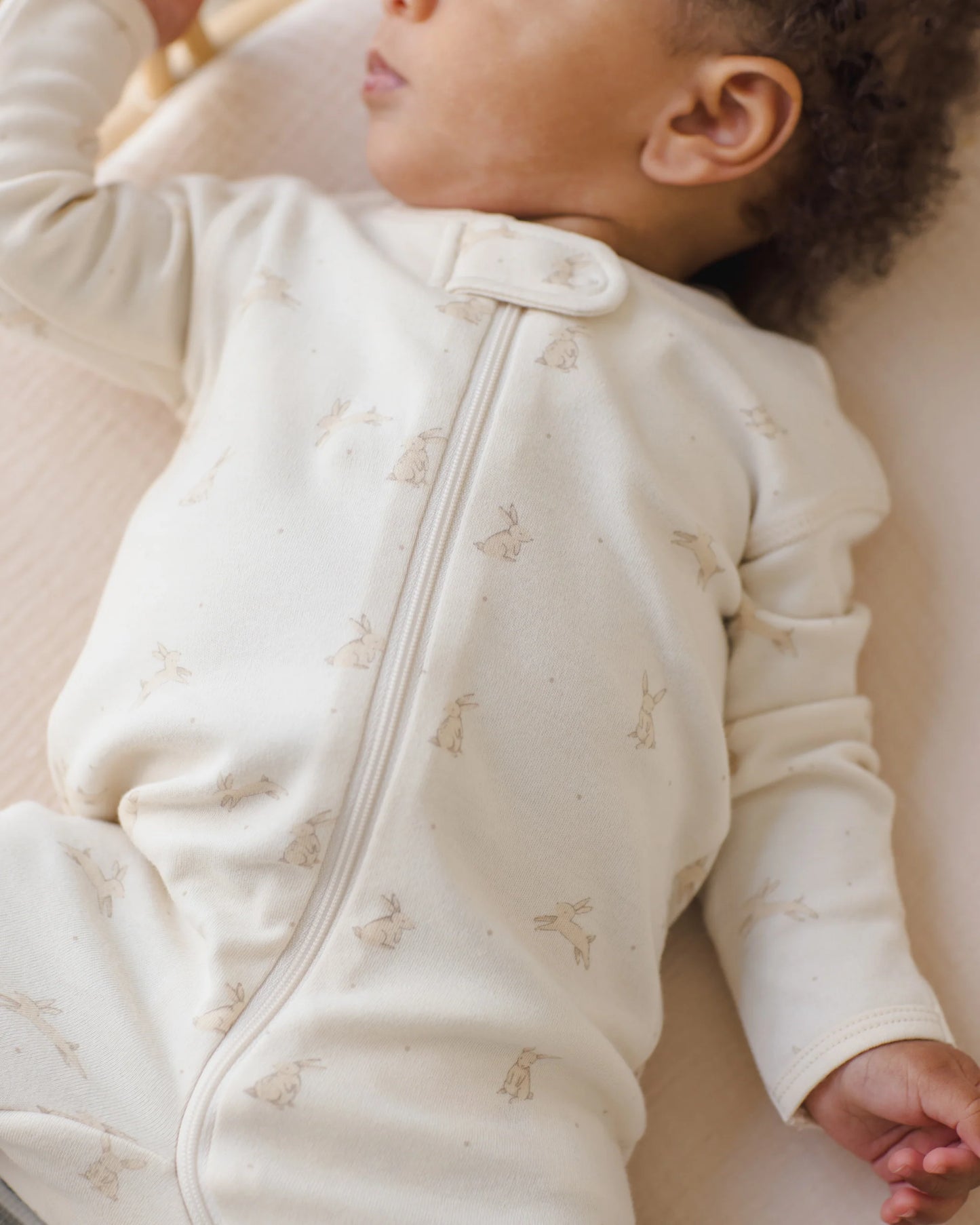 Zip Long Sleeve Sleeper Footie (Bunnies)