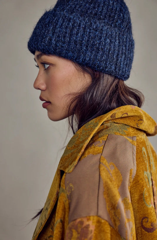 NAVY FROSTLINE BEANIE