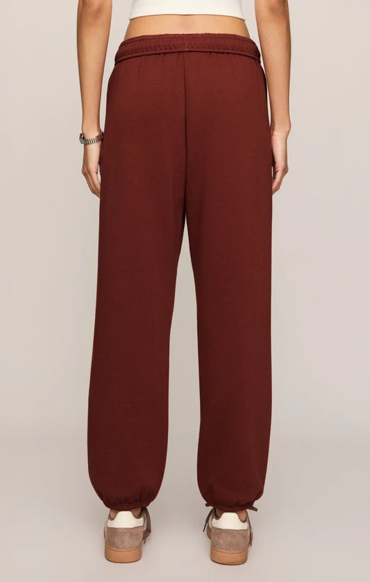 UPTOWN CLASSIC FLEECE JOGGER - VELVET ROUGE