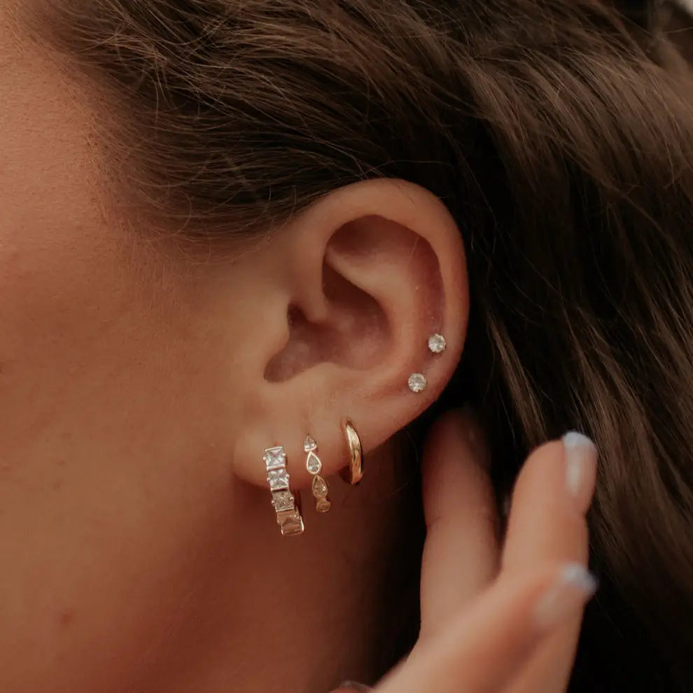 Diamond Flat Back Studs (Gold)