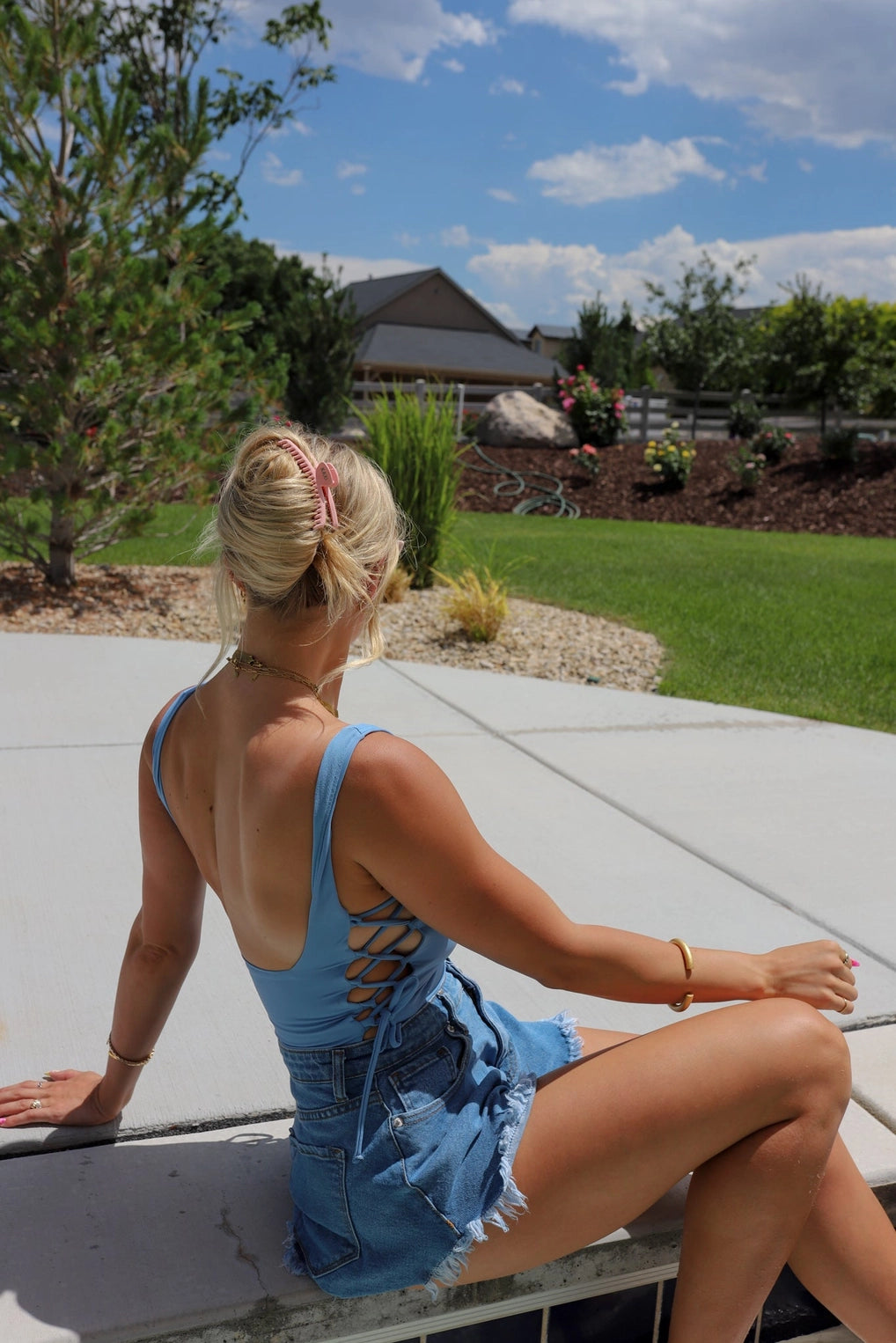 Matte Midi Hold Everything Claw (Light Pink)