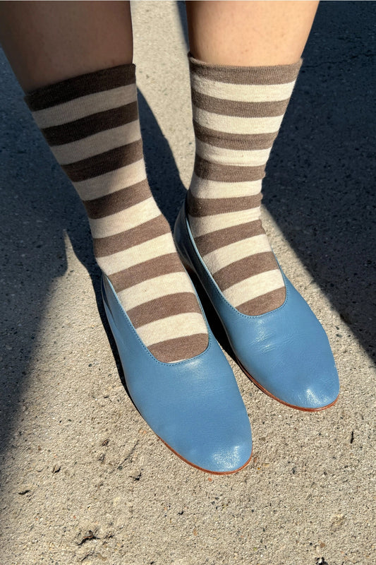 Wally Socks (Wide/Brown Stripe)