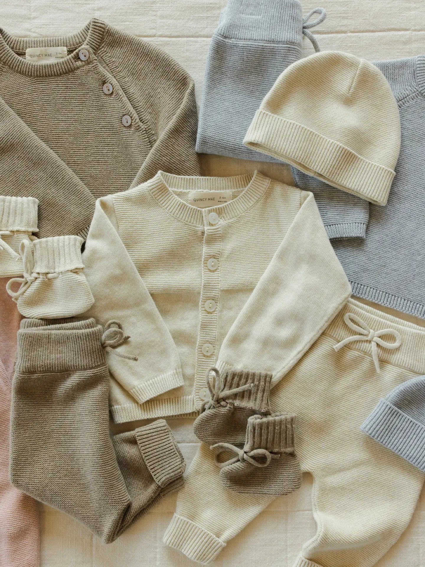 Knit Booties || Heathered Mocha