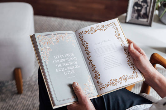 Grandma's Story: A Memory and Keepsake Journal for My Family
