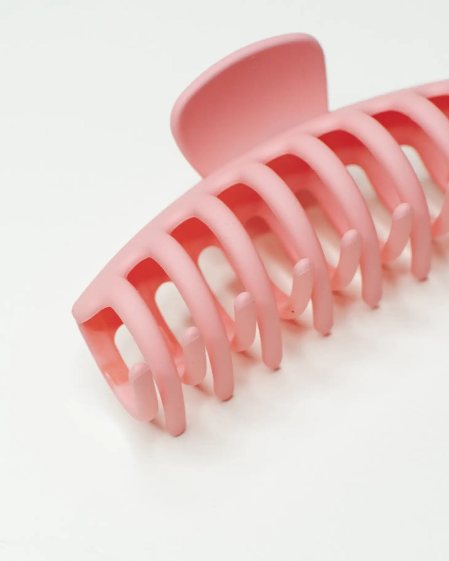 Matte Hair Claw | Bubblegum