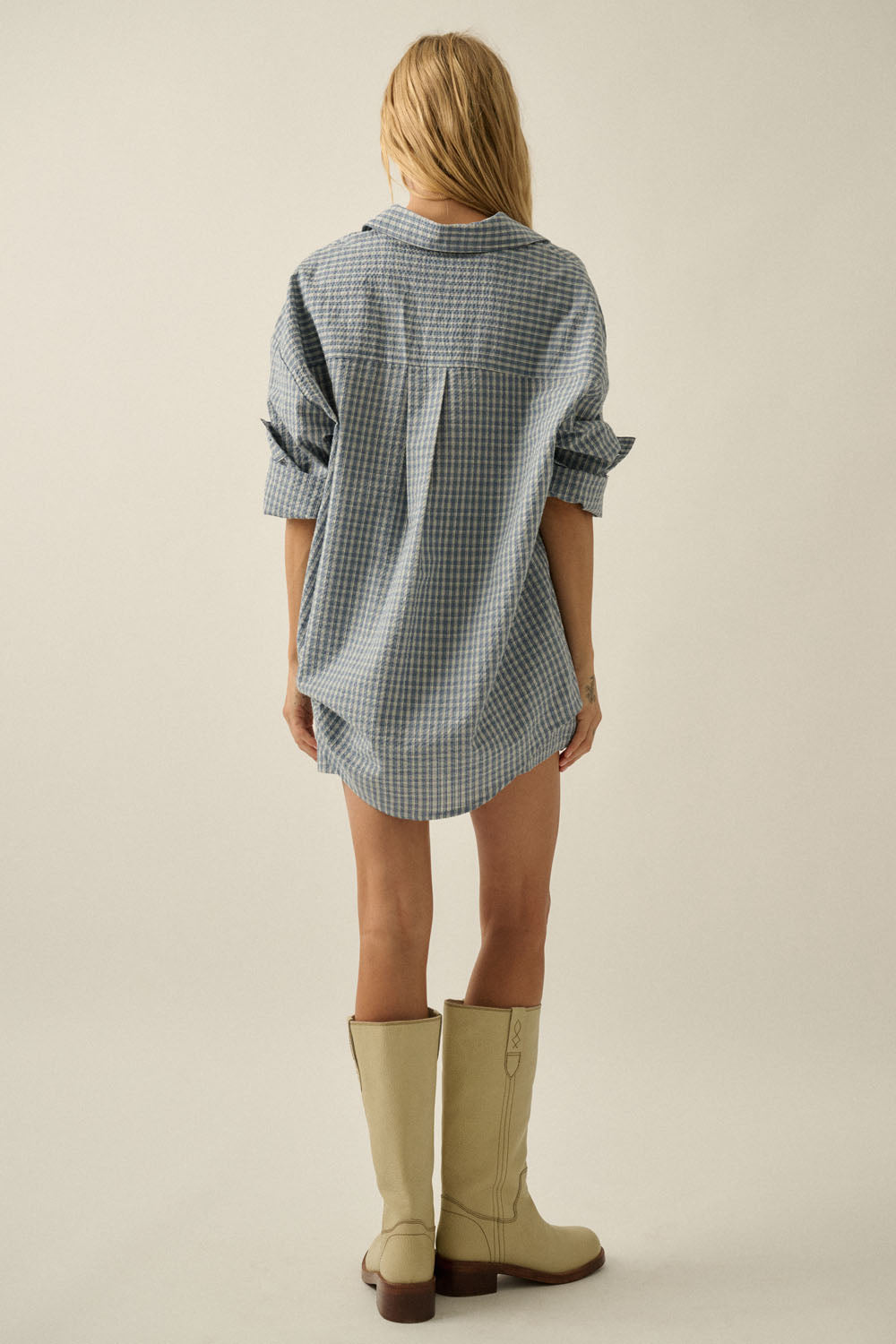 Plaid Textured Seersucker Wide-Leg Pocket Shorts (Chambray)