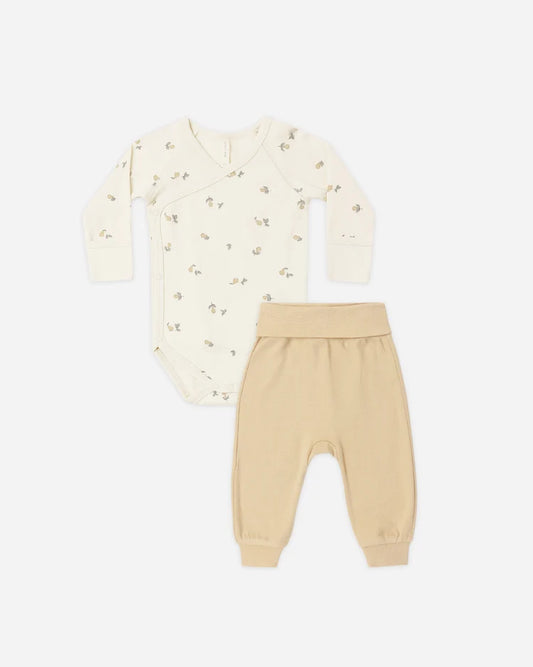 Side Snap Bodysuit + Pant Set Pears