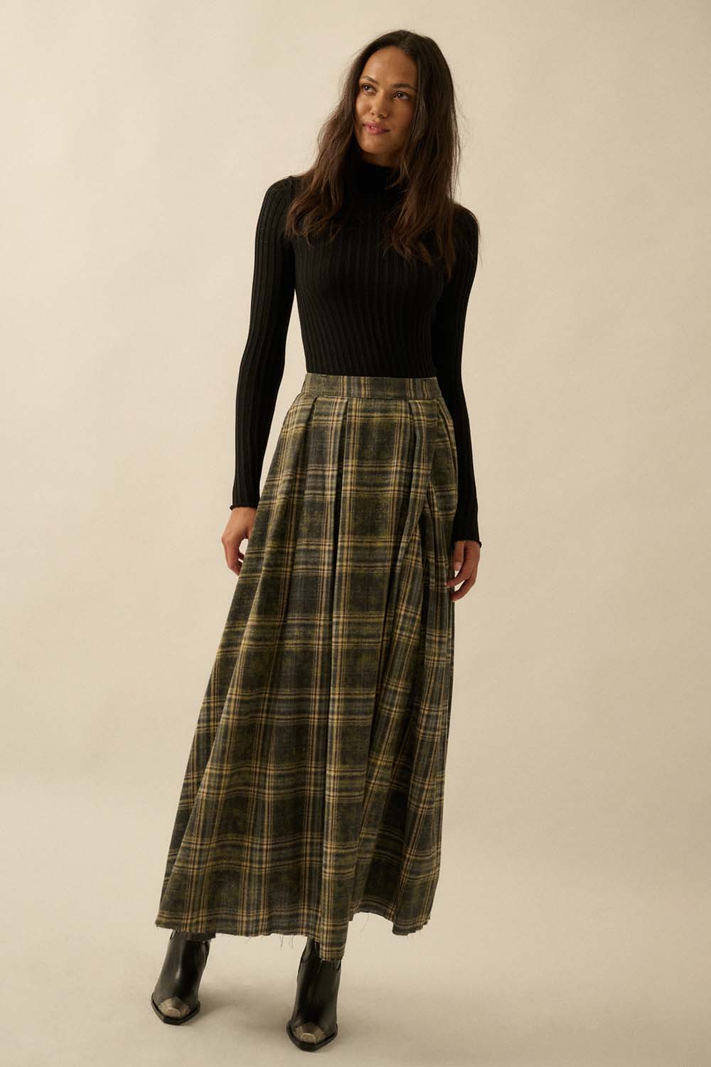 Rib Knit Mock-Neck Top (Black)