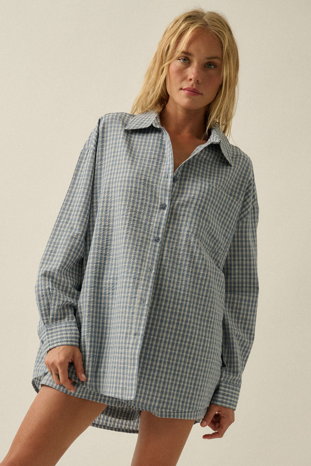 Plaid Textured Seersucker Oversize Button-Up Pocket Shirt (Chambray)