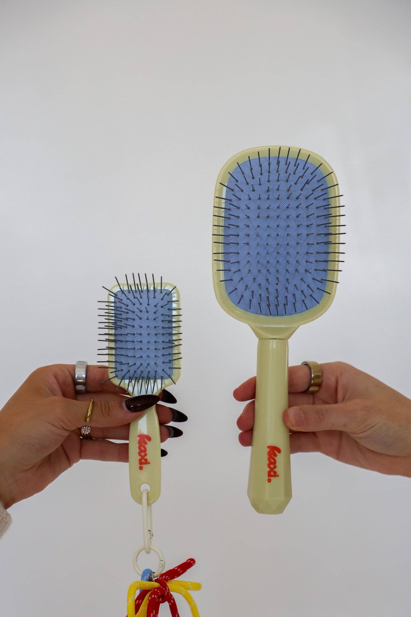 KAXI MINI SCALP TO ENDS BRUSH