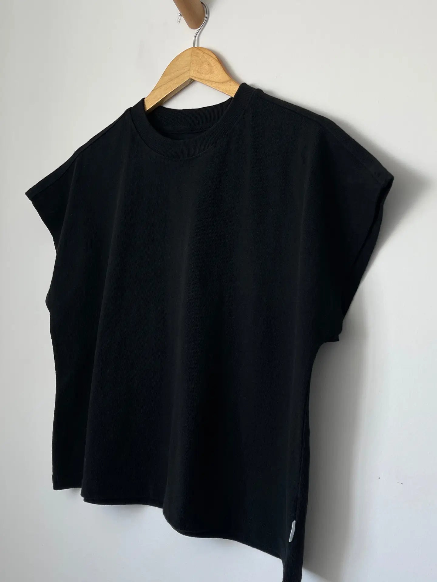 Black Cotton Jeanne Tee
