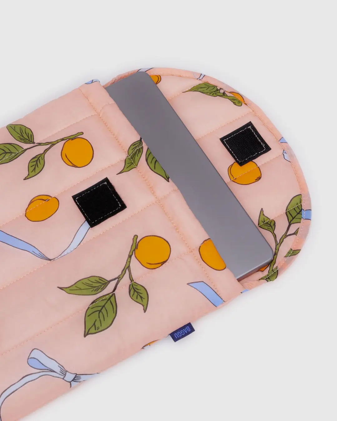 Puffy Laptop Sleeve 13/14" (Apricots & Ribbons)