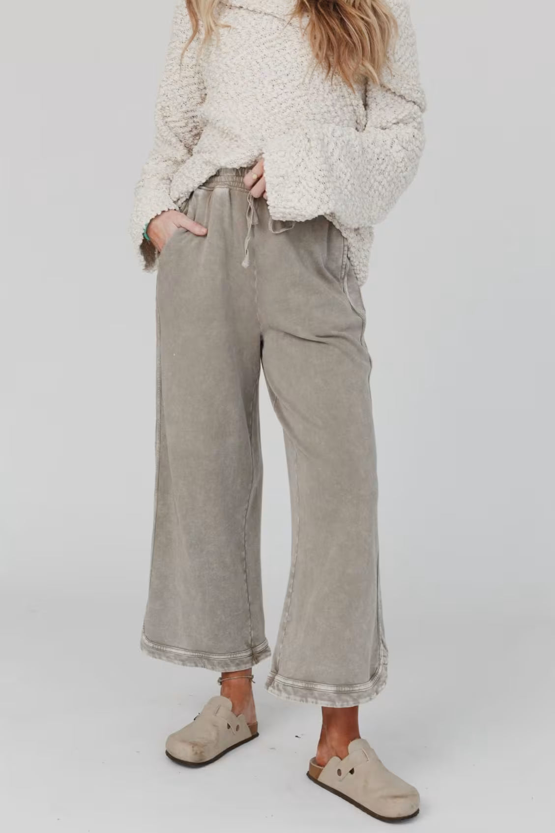 So Comfy Wide Leg Pant Cropped Length (Stone)