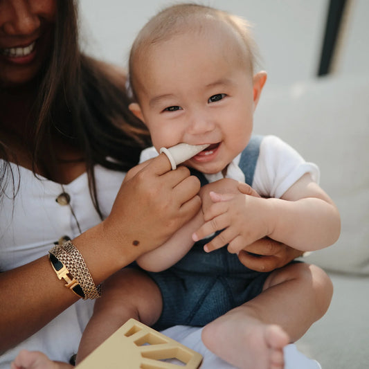 Finger Toothbrush - Shifting Sand/Blush