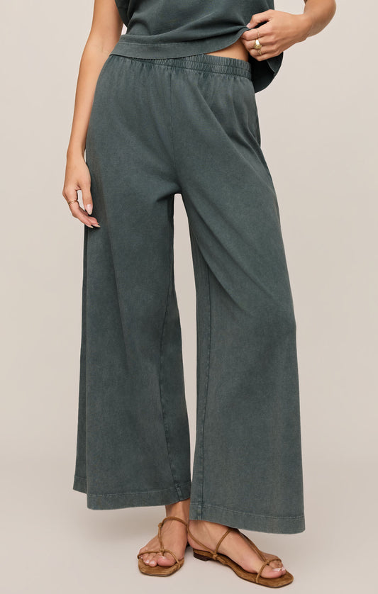 Emerald Cove Scout Jersey Crop Flare Pant