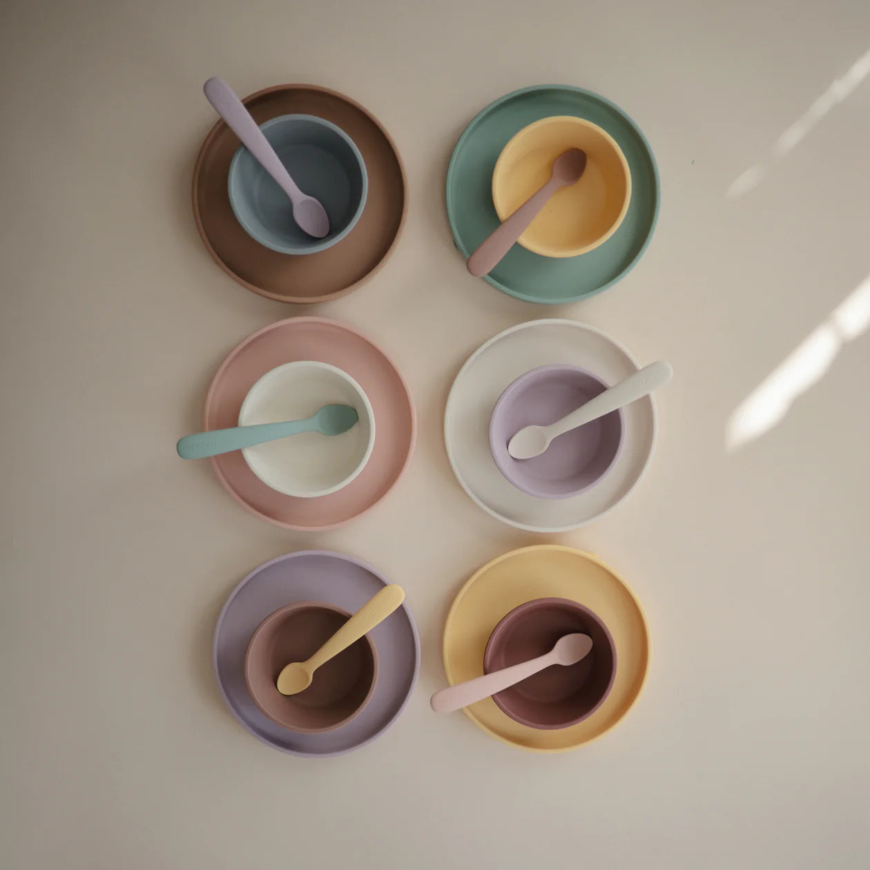Silicone Suction Bowl (Daffodil)