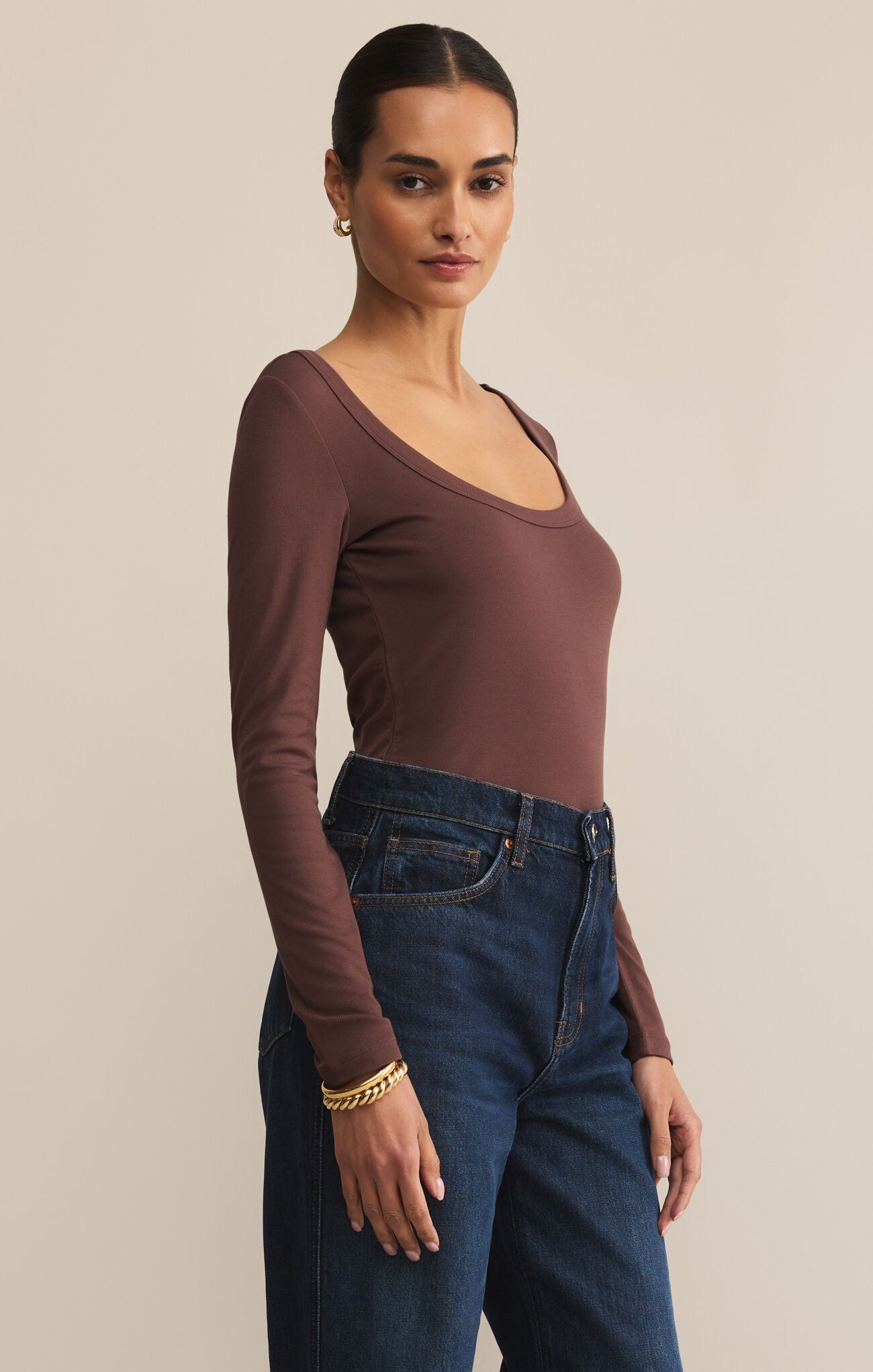 Second Skin Scoop Neck Top (Sandalwood)